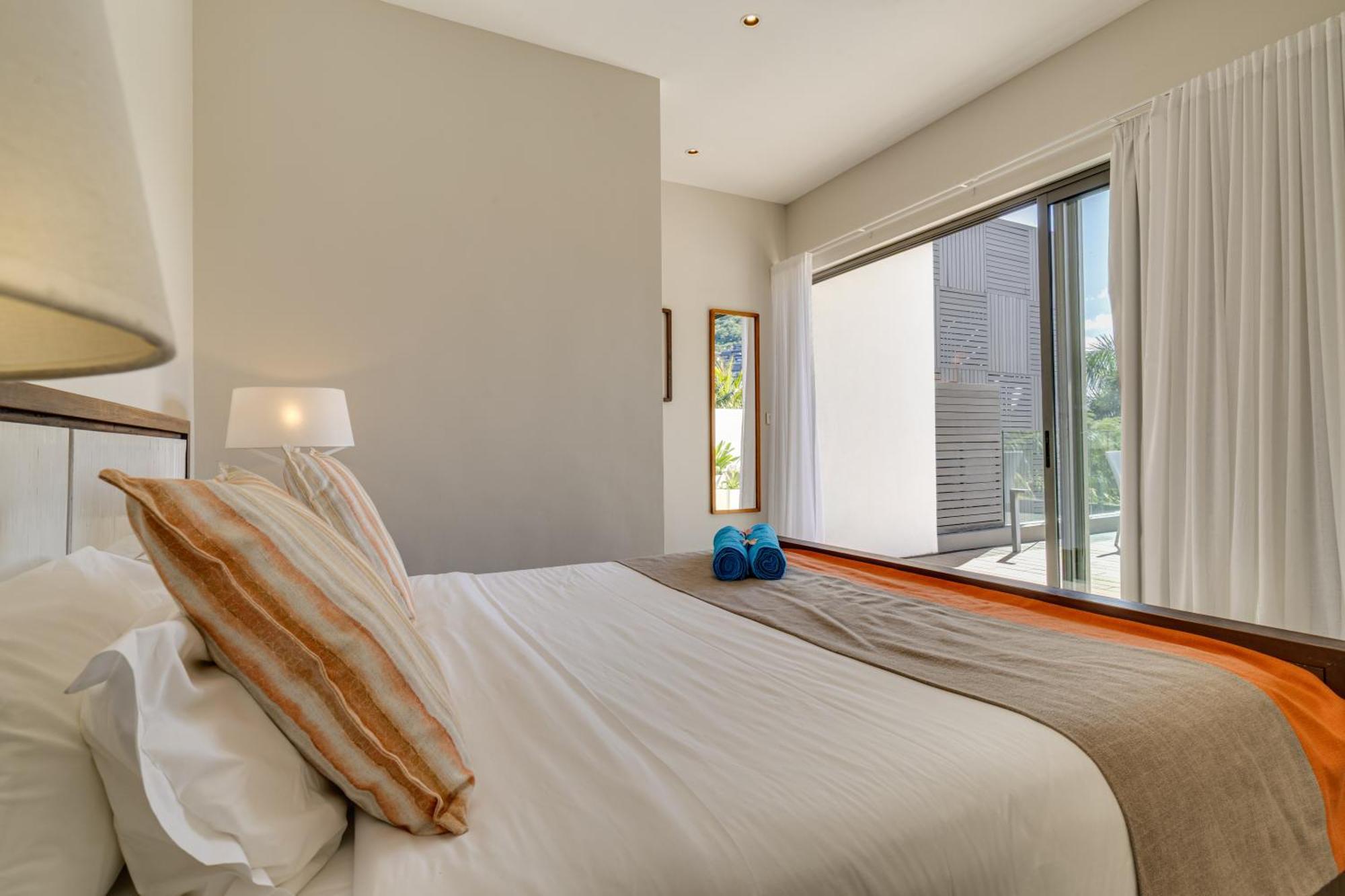 Esplanade By Horizon Holidays Tamarin Exterior photo