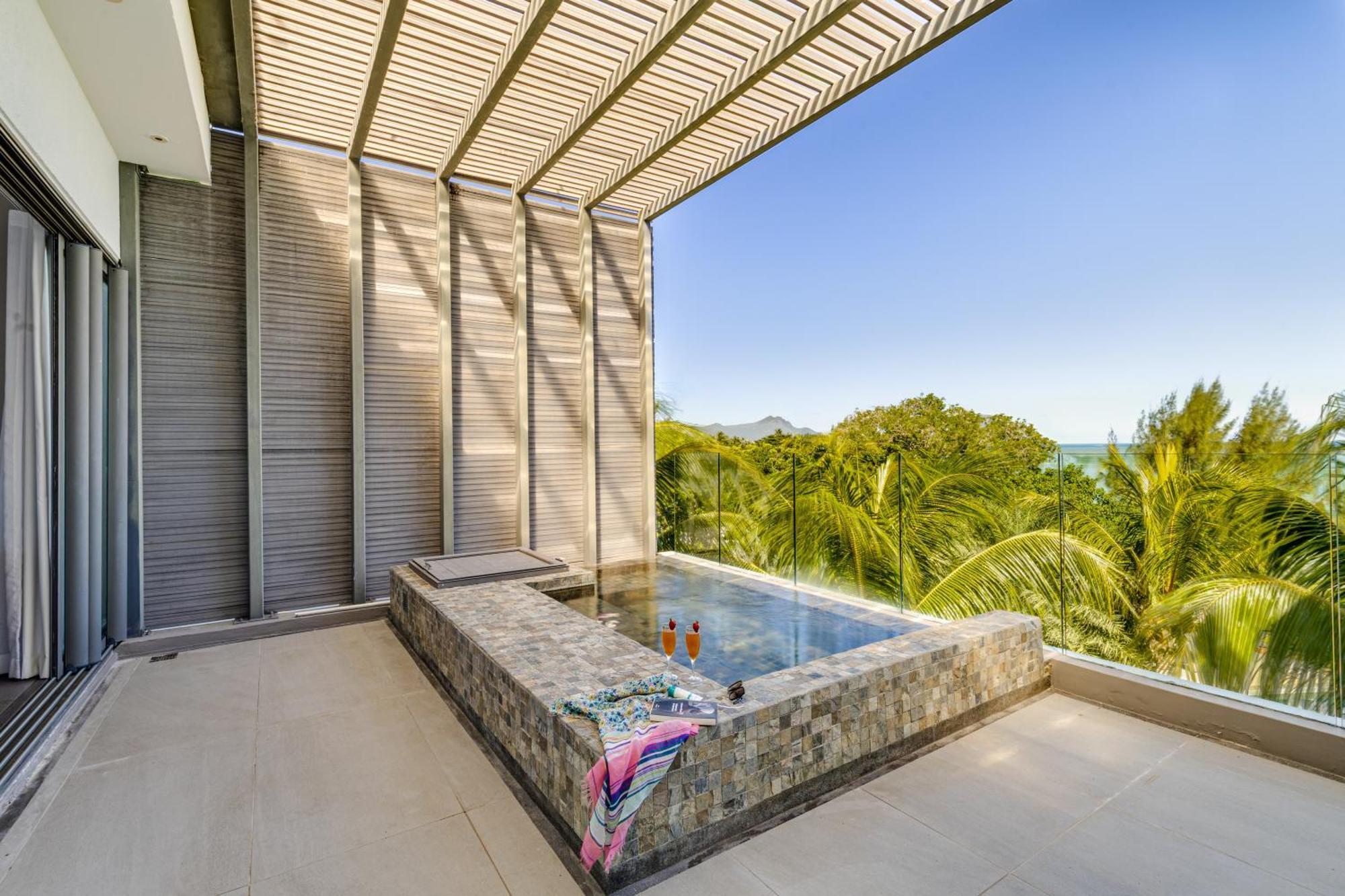 Esplanade By Horizon Holidays Tamarin Exterior photo